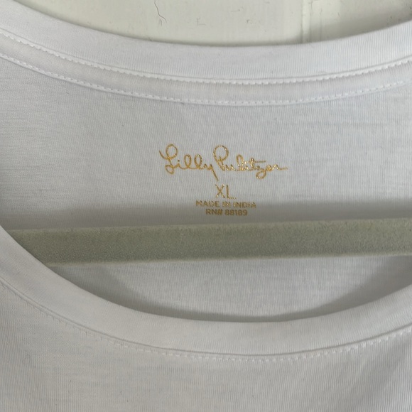 GUC Lilly Pulitzer White Tee Size XL - Picture 2 of 5